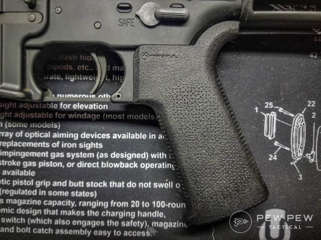 AR-15 Grip Magpul MOE SL grips offer a great lightweight option. (image5)