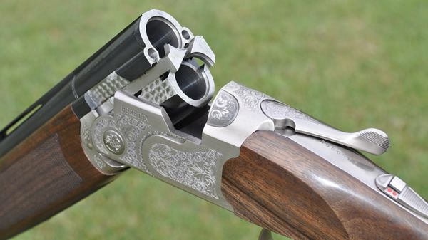 Beretta 686 Silver Pigeon I Sporting Shotgun action