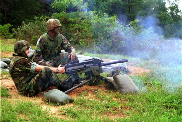 US Marines firing the Mk 19 grenade launcher